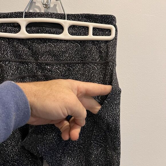 Athleta Lightning Static 7/8 Tight High Rise Legging Women's Small Black White - Picture 4 of 10